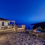 Kyklamino - Sea View, Quietly Defined Apartment