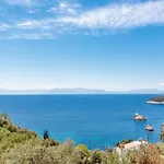 Apartment Kyklamino - Sea View, Quietly Defined