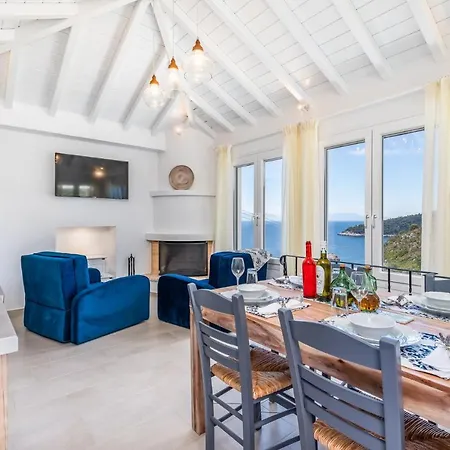 Kyklamino - Sea View, Quietly Defined Apartament *