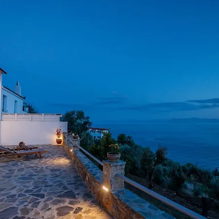 Apartament Kyklamino - Sea View, Quietly Defined